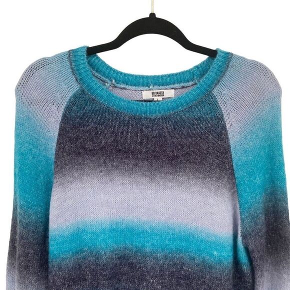 BB Dakota By Steve Madden Wool Blend Ombre Crew Neck Sweater Blue Large - Picture 5 of 9
